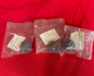 AMPHENOL CONNECTOR M/N: 97-3106-12S-3S 438 (LOT OF 3) - Picture 1 of 6