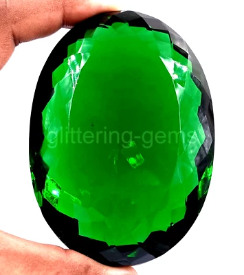 Natural 300Ct Oval Cut Green Moldavite IGL Certified Loose Gemstone 26NP - Image 1 of 4
