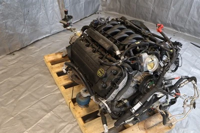 Ford Mustang Shelby GT350 2017 5,2 L motor vudú OEM transmisión de 6 velocidades 5.875 millas Foto 1 de 4