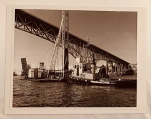 1991 Tug Standfast & Dawson Piledriver Under Fremont Bridge Photo Freeman - Picture 1 of 7