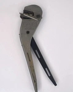 TE AMP 59824-1 Hand Crimp Tool AWG 22-10 Made in USA Excellent Condition - Picture 1 of 10