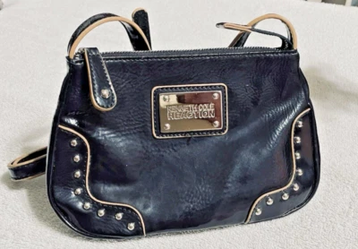 Kenneth Cole Reaction Bandolera Negra Cartera de Hombro Metal Plateado Alta Calidad Foto 1 de 4