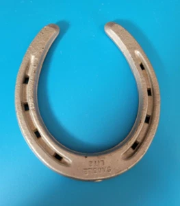 Ferro di cavallo diamantato forgiato a caldo S-00 - Foto 1 di 8
