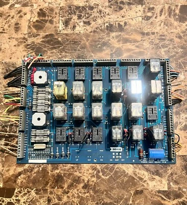 Dover Power Unit Relay PCB 141304 Foto 1 de 3