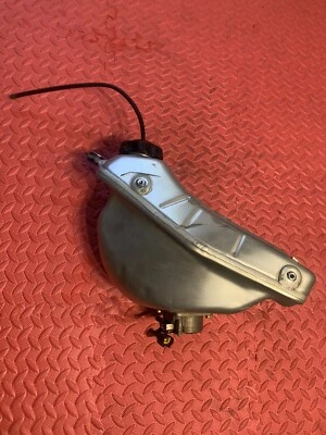 2014 SUZUKI RMZ250 2014 OEM GAS FUEL TANK With Fuel Pump! - Image 1 of 4
