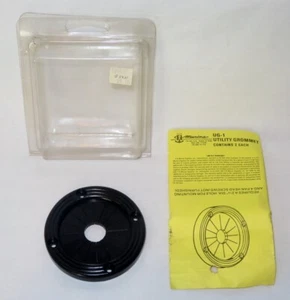 T-H Marine UG-1 Vinyl Utility Grommet OD 3-3/8" Max. Hole Size 2-1/4" ~ NEW - Foto 1 di 9