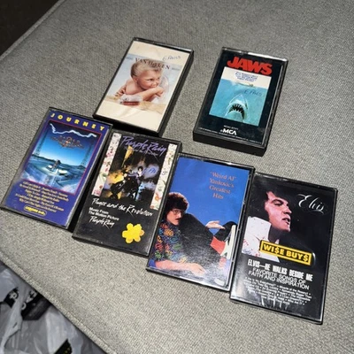 Cassette Tape Lot Of 6 - Jaws, Elvis, Prince, Journey, Weird Al, Van Halen Foto 1 de 4