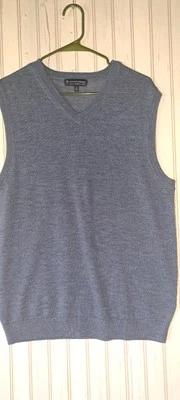 Mens HART SCHAFFNER MARX  Extra Fine Merino Wool Vest Grey Business Office Med - Image 1 of 4