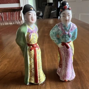 Rare Antique Pair of Chinese 5" Porcelain Figures; Exquisite Hand-Painted Detail - Picture 1 of 22