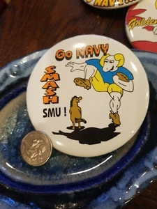 US NAVAL ACADEMY Navy Football PINBACK Pin BUTTON NCAA Smash SMU GO NAVY - Bild 1 von 2