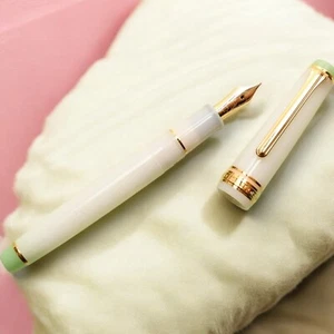 Pluma Estilográfica Sailor Professional Gear Slim 14K Ezomonga Verde Transparente Blanco EF - Imagen 1 de 7
