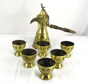 Jarra y tazas de latón vintage India - Imagen 1 de 10