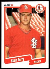 1990 Fleer Baseball Card Scott Terry St. Louis Cardinals #261
