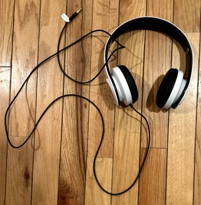 Noise Cancelling Wired Over-Ear Headphones - White - Image 1 of 4