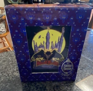 2002 Disney Haunted Mansion 999 Happy Haunts Ball Ltd Ed 3D Raven Jumbo Pin - Picture 1 of 15