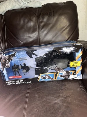 The Dark Knight Rises THE BAT-POD con lanzamiento y ataque BATMAN Mattel 2011 NUEVO Foto 1 de 4