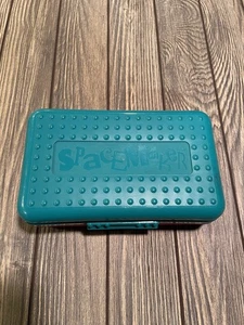 SPACEMAKER Pencil Box Pink and Teal Two Toned Plastic Retro 90's USA 8" 1994 - Bild 1 von 7