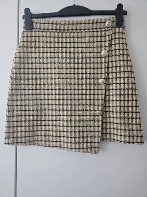 Womens Size 10 Skirt From Quiz Yellow Black And White Checks - Image 1 of 3