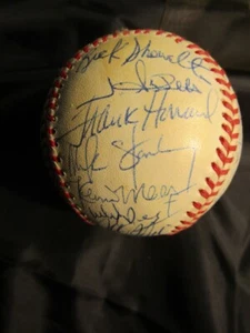 1993 NEW YORK YANKEES HANDSIGNIERT TEAM BASEBALL 34 SIGNED STEINBRENNER MATTINGLY - Bild 1 von 12