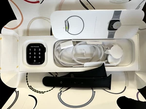 Apple Watch Series 9 41mm Aluminum Case with Sport Band - Midnight, 100% BH 64GB - Zdjęcie 1 z 10