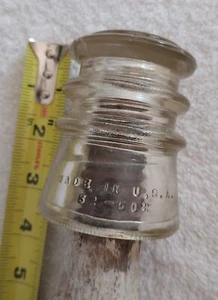 Hemingray 10 Glass Insulator 32-50 Made in USA with Wood Mount - Picture 1 of 6