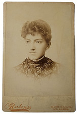 Cabinet Card Photograph Beautiful Woman Fancy Dress Antique St. Louis Missouri