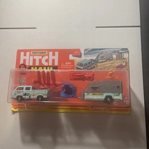 Matchbox M9614 Hitch N’ Haul Themed Story Pack With 1 Vehicle & 1 Trailer - Picture 1 of 8
