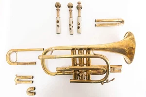 Royal Cornet In Bb – Brass, Unlacquered, Freshly Overhauled - Picture 1 of 16
