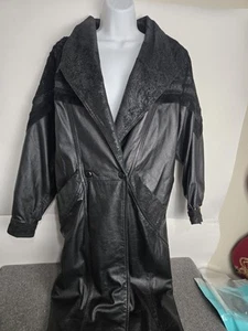 Vintage 80s Wilsons Leather Trench Coat Women's Paisley Embossed Suede Size Pm - Picture 1 of 10