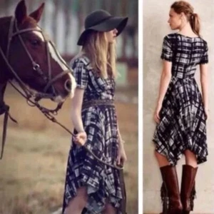 Anthro Corey Lynn Calter Kleid schwarz lackiert kariert Taschentuchsaum Größe 6 - Bild 1 von 10