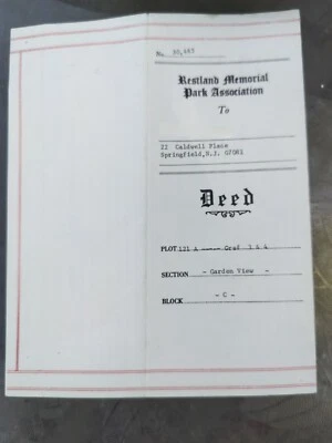 2 parcelas de entierro en venta @Restland Memorial Park Cemetery  Foto 1 de 4