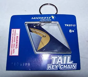 Schlüsselanhänger Midwest Airlines Heckflügel Logo Darion Neu Neu aus altem Lagerbestand neu in verpackter Verpackung - Bild 1 von 3