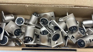 28 PCS Neutrik NC5MP. P Series XLR. Male plug - Picture 1 of 5