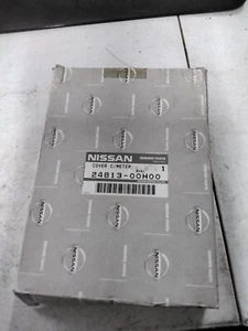NEW Nissan Forklift Cover C/neter Part# 24813-00h00 FREE SHIPPING - Picture 1 of 3