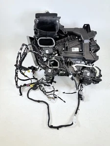 2020-2023 TESLA MODEL 3/Y HVAC HEATER BLOWER HOUSING 1494714-10-I OEM - Picture 1 of 11