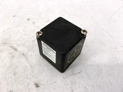 New Eaton E51DS5 Inductive Proximity Head Side Sensing Unshielded 8n=24mm No Box - Image 1 of 4