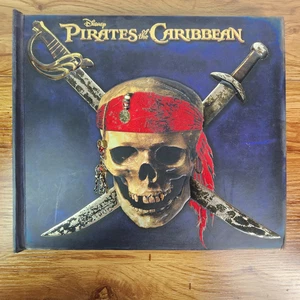 Pirates of the Caribbean Hardcover Book Disney Magic Kingdom to Movies Skull Art - Bild 1 von 3