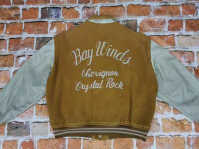 *CHEVIGNON VARSITY COLLEGE JACKE*BAY WINDS CRYSTAL ROCK*OCKER*GR: L*RARITÄT - Bild 1 von 4