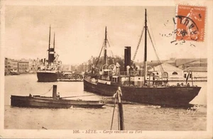 C.P.A / BATEAUX DIVERS / SËTE CARGO RENTRANT AU PORT - Picture 1 of 2