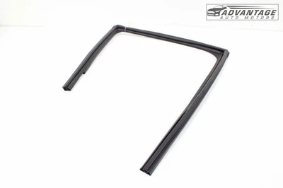 2023-2024 Ford Maverick puerta trasera derecha ventana canal funcionamiento sello OEM Foto 1 de 4