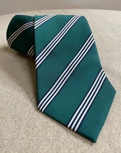 Van Heusen Tie Dark Green w/ black & white stripes Long & Wide 60"x4" Silk - Picture 1 of 9