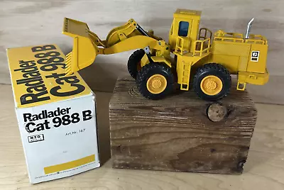 Vintage Die-Cast NZG 1:50 Scale Caterpillar 988B Wheel Loader Radlader CAT 988B - Image 1 of 4