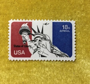 NANEE-B)US#C-87 AIR MAIL SINGLE,MNHOG,STATUE OF LIBERTY,1974,18C. P120 - Picture 1 of 3