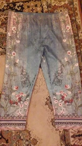 Caprihose grün mit pfirsichfarbenen Blumen zum Überziehen leichter gerippter dehnbarer Stoff XXL - Bild 1 von 5