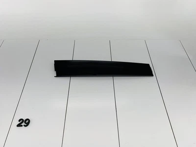 17-18 VOLKSWAGEN TIGUAN LIMITED PUERTA DELANTERA IZQUIERDA LADO CONDUCTOR PILAR MOLDURA OEM Foto 1 de 4