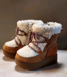 Target Toddler Boots - Picture 1 of 7