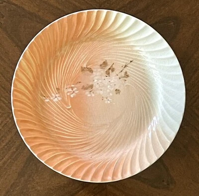 Antiguo plato de madera de torre firmado por artista de 1888 por Amelia Sprague Foto 1 de 4