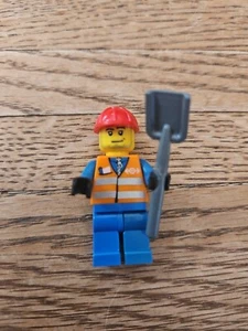 LEGO City Airport Worker Minifigure with Shovel - Picture 1 of 3