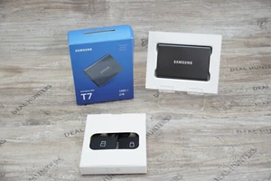 SAMSUNG 2TB SSD T7 Portable 1050 MB/s USB 3.2 External SSD - Photo 1/4