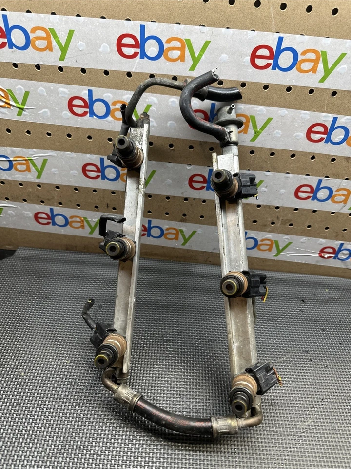 Barra de montagem injetora trilho de combustível Honda Odyssey 1999 V6 - Imagem 1 de 4